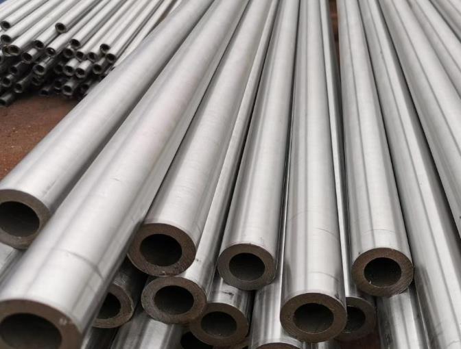 精密光亮管具有優(yōu)異的機(jī)械性能和光潔度