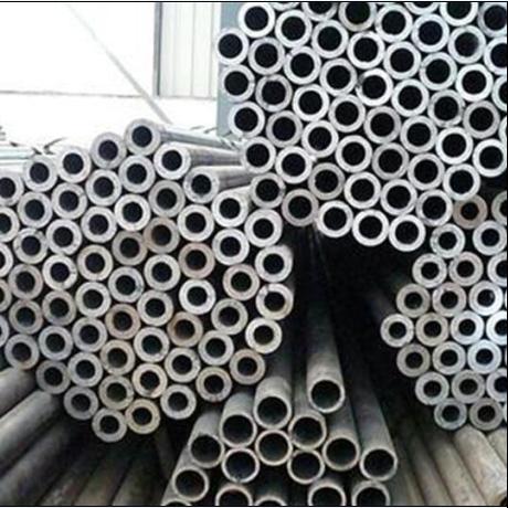 精密鋼管通過(guò)冷拔或熱軋?zhí)幚? title=