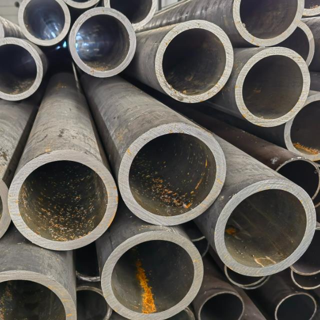 山東無縫鋼管廠批發(fā)商